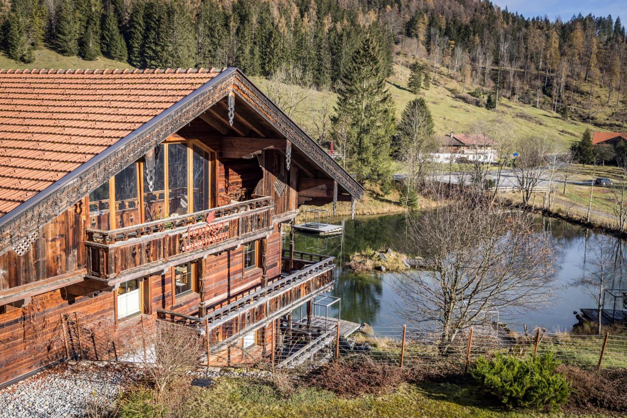 Hotel Feuriger Tatzlwurm Bayrischzell Esterno foto